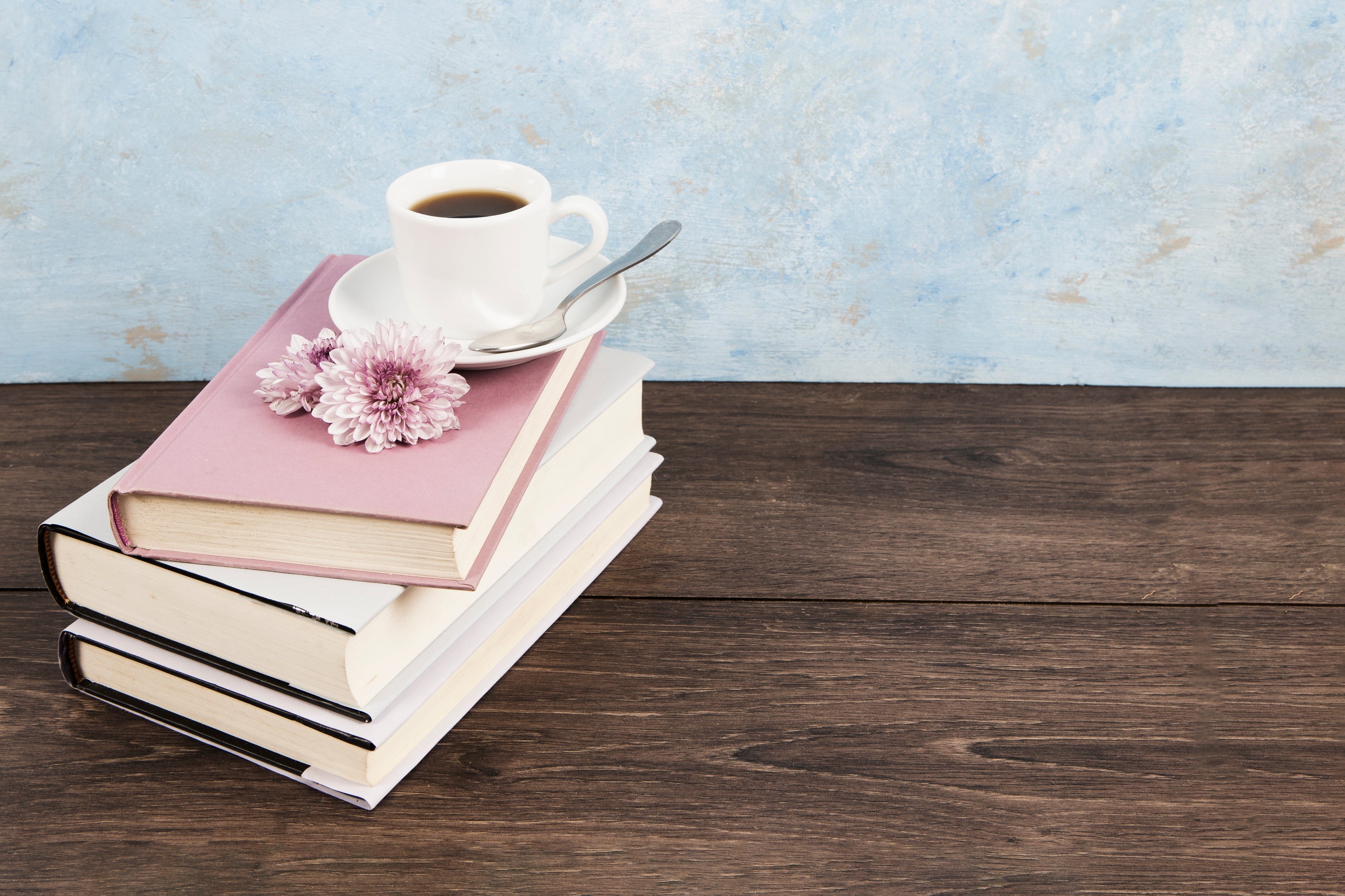 Bookish Decor
